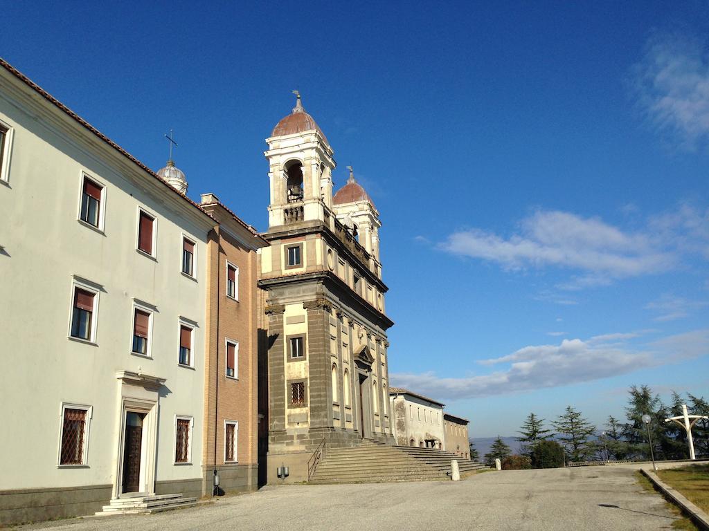 فندق Monastero San Vincenzo - Casa Per Ferie Bassano Romano المظهر الخارجي الصورة